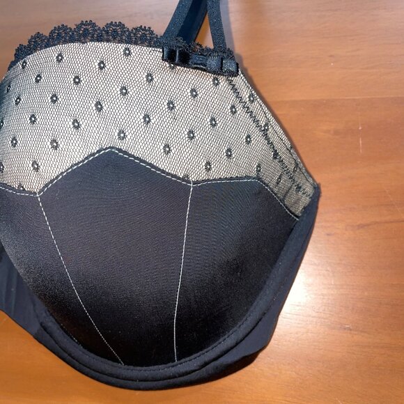 Adore Me 36DD Black Mesh & Lace Padded Bra With Adjustable Straps & Back Closure - Picture 2 of 6